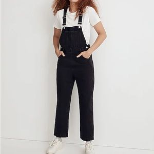 Madewell Straight-Leg Overalls in Lunar Wash